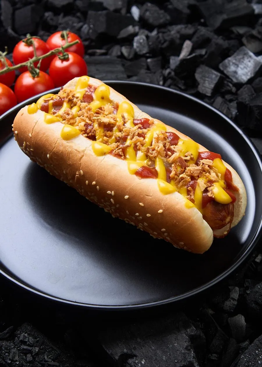 Хот дог с беконом